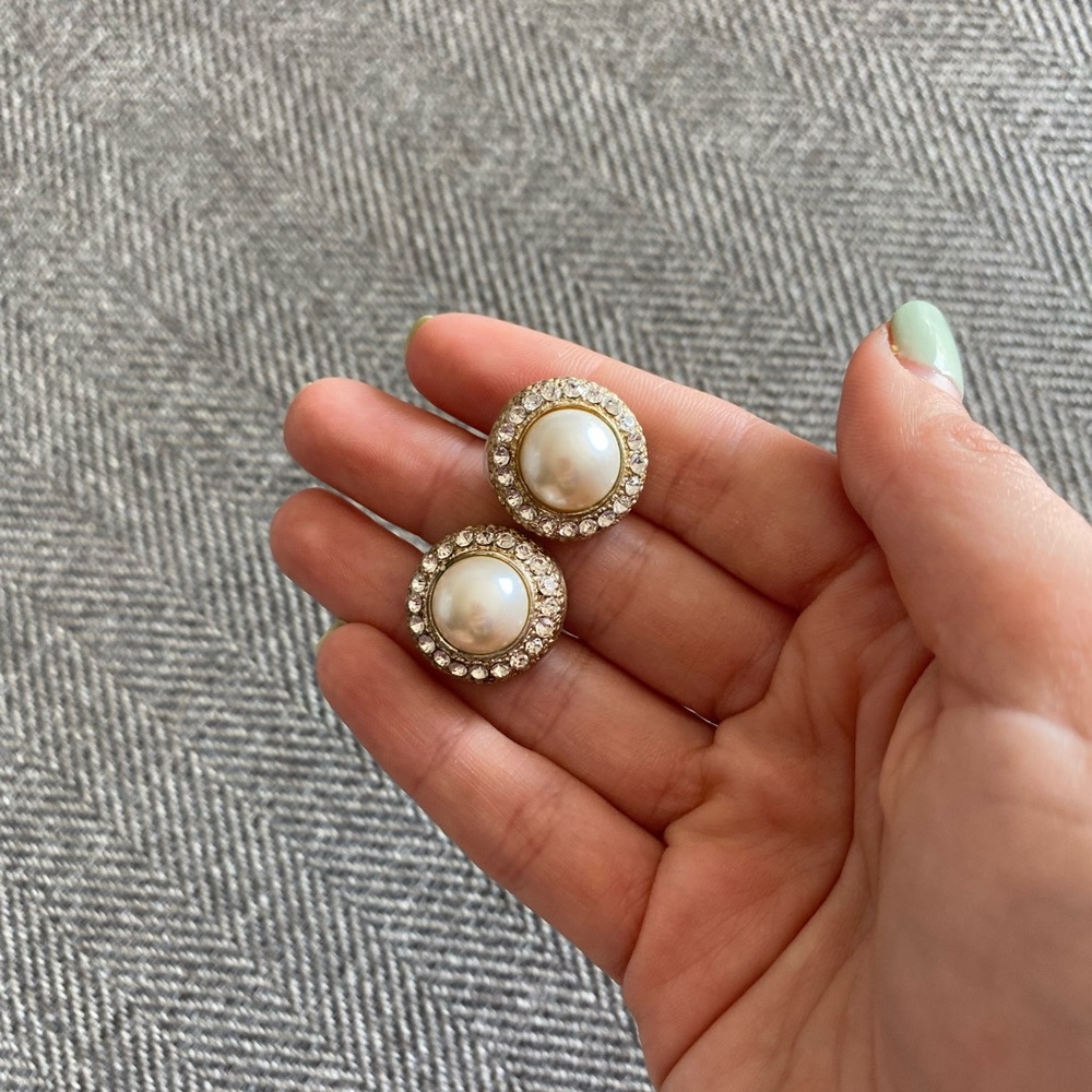Pearl Fashion Earrings